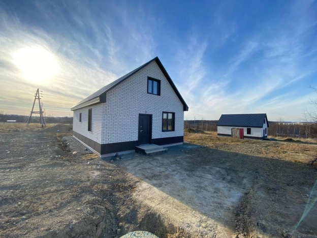 Купить дом в Южно-Сахалинске. Вариант № 13838, 13, площадь -  квм, цена 7930000 рублей