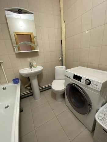 Купить квартиру в районе Краснооктябрьский в Волгограде. Вариант № 6887108, 12, площадь -  квм, цена 4750000 рублей