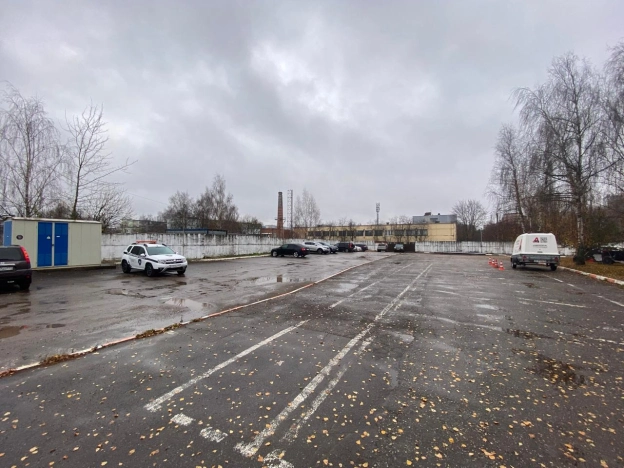 Снять коммерческую недвижимость в Калуге. Вариант № 9440165, 8, площадь - квм, цена 100000 рублей