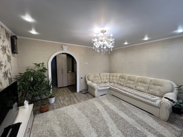 Купить трехкомнатную квартиру в Республике Татарстан (татарстан). Вариант № 27109, 6, площадь -  квм, цена 8500000 рублей