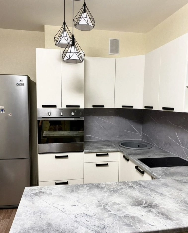 Купить квартиру у метро Площадь Гарина-Михайловского в Новосибирске. Вариант № 10765028, 1, площадь - квм, цена 6500000 рублей