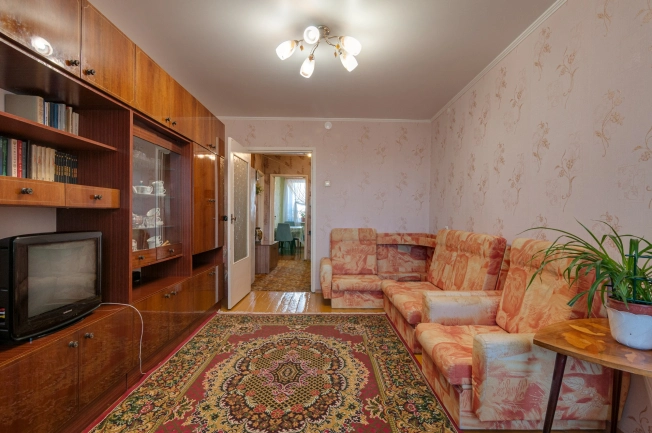 Купить трехкомнатную квартиру в Вологодской области. Вариант № 6717763, 11, площадь -  квм, цена 6490000 рублей