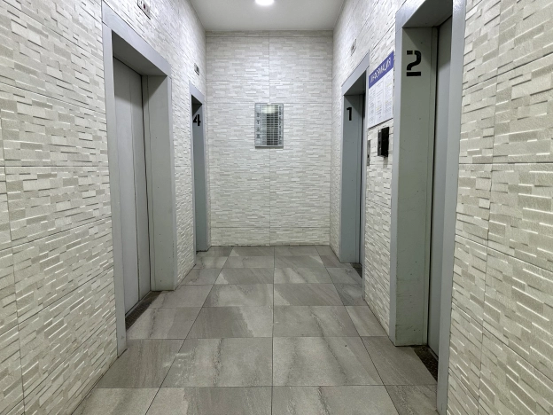 Купить квартиру в Москве. Вариант № 8017027, 13, площадь -  квм, цена 13500000 рублей