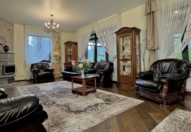 Купить дом у метро Пятницкое шоссе в Красногорске. Вариант № 47047, 10, площадь -  квм, цена 71000000 рублей