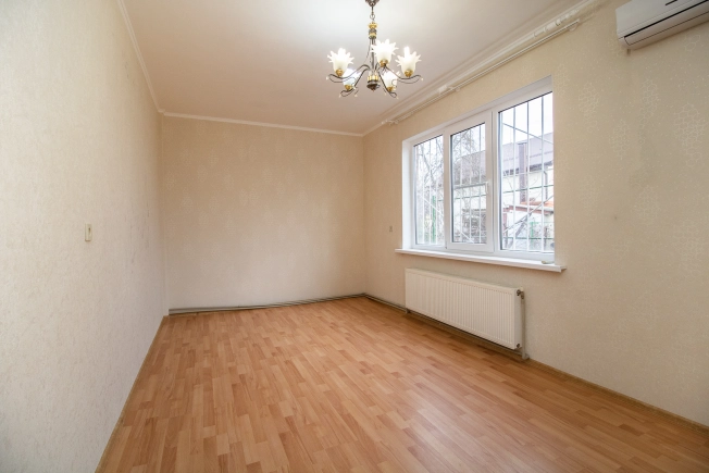 Купить дом на улице 1-й Становой проезд в Краснодаре. Вариант № 45616, 7, площадь -  квм, цена 11350000 рублей