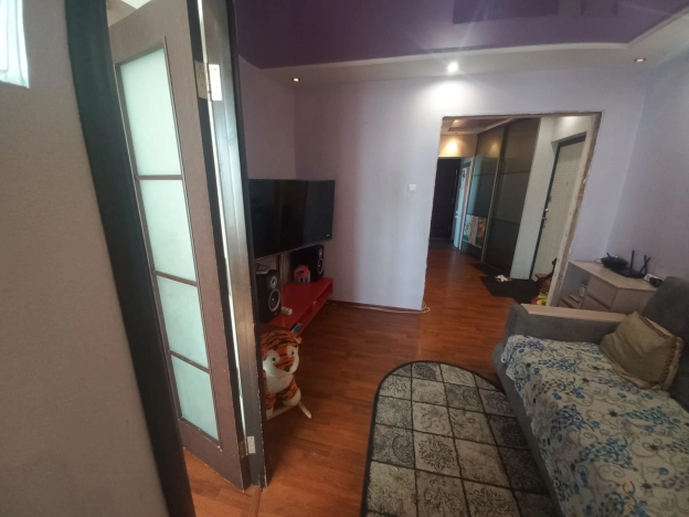 Купить двухкомнатную квартиру в Микрорайоне 15-й, Ангарск в Ангарске. Вариант № 56333, 1, площадь -  квм, цена 4800000 рублей