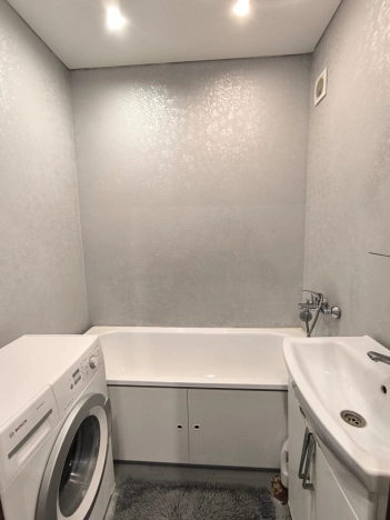 Купить квартиру на улице Есенина в Белгороде. Вариант № 5772385, 9, площадь -  квм, цена 4650000 рублей