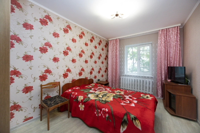 Купить четырехкомнатную квартиру в Амурской области. Вариант № 4858416, 10, площадь -  квм, цена 9600000 рублей