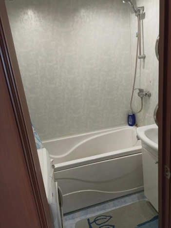 Купить квартиру в Тобольске. Вариант № 9515383, 9, площадь -  квм, цена 4100000 рублей