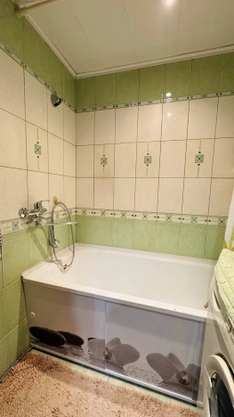 Купить квартиру на улице Украинская в Южно-Сахалинске. Вариант № 39166, 9, площадь -  квм, цена 7900000 рублей