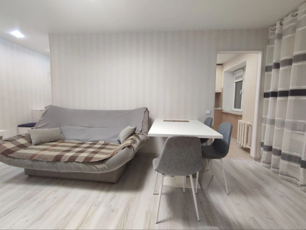 . Вариант № 59294, 7, площадь - 42 квм, цена 35000 рублей