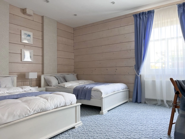 Купить дом на улице Центральная в Ивановской области. Вариант № 6714800, 4, площадь -  квм, цена 200000000 рублей