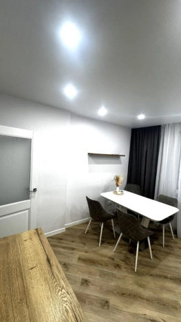 Купить двухкомнатную квартиру в Санкт-Петербурге. Вариант № 10225754, 4, площадь -  квм, цена 18000000 рублей