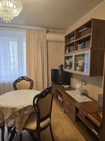 Купить квартиру в Москве. Вариант № 9696009, 6, площадь -  квм, цена 27000000 рублей