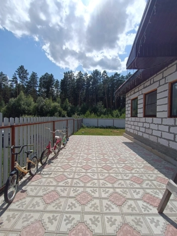 Купить дом на улице Садовая в Алтайском крае. Вариант № 56347, 32, площадь -  квм, цена 10700000 рублей