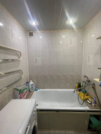 Купить трехкомнатную квартиру в Республике Башкортостан. Вариант № 9937228, 6, площадь -  квм, цена 3850000 рублей