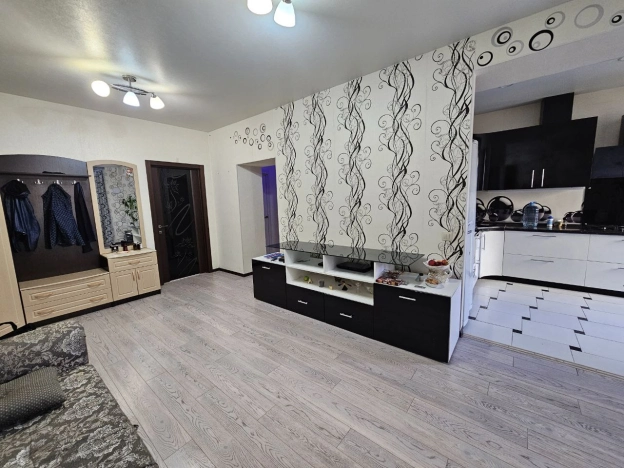 Купить трехкомнатную квартиру в Воскресенске. Вариант № 35770, 0, площадь -  квм, цена 7799999 рублей