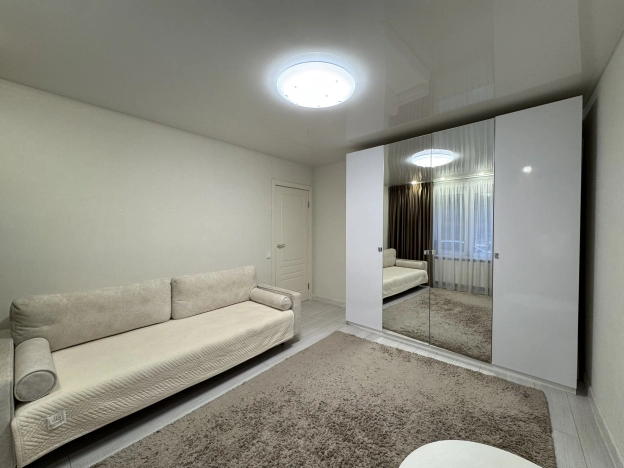 Купить квартиру в Москве. Вариант № 9129168, 5, площадь - квм, цена 14500000 рублей