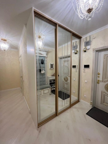 Купить квартиру в Москве. Вариант № 3281246, 22, площадь - квм, цена 34000000.0000 рублей