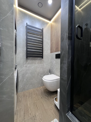 . Вариант № 3740959, 6, площадь - 65 квм, цена 8660000 рублей