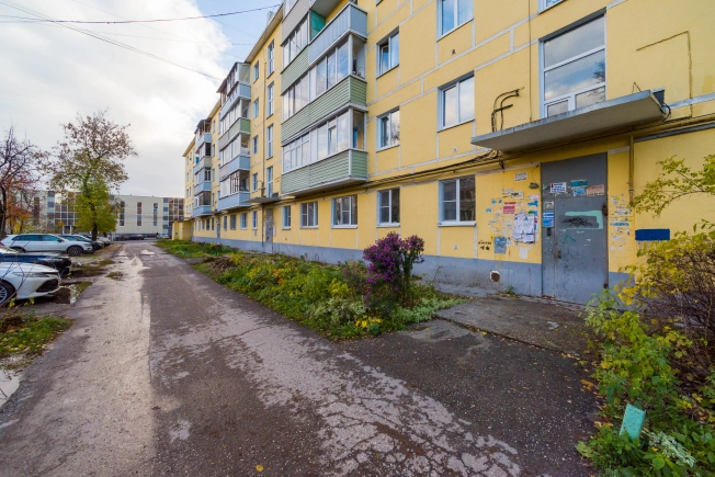 Купить трехкомнатную квартиру в Рязанской области. Вариант № 8054166, 16, площадь -  квм, цена 3950000 рублей