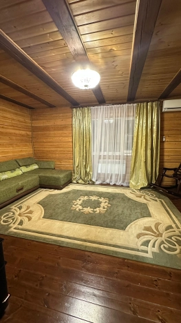 Купить дачу в Новосибирске. Вариант № 6221302, 10, площадь -  квм, цена 10500000 рублей