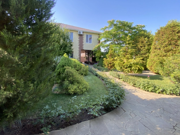 Купить дом в Севастополе. Вариант № 60201, 6, площадь -  квм, цена 32500000 рублей