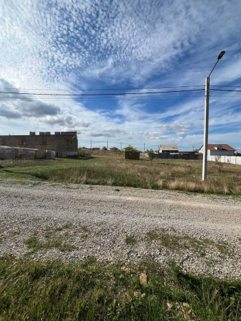 Купить земельный участок в Республике Крым. Вариант № 5457401, 2, площадь -  квм, цена 3550000 рублей