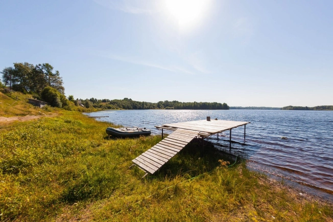 Купить земельный участок в Ленинградской области. Вариант № 8110054, 10, площадь -  квм, цена 900000 рублей