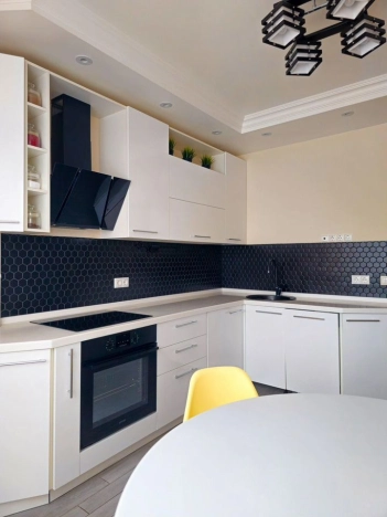 Купить двухкомнатную квартиру на улице Юбилейный проспект в Реутове. Вариант № 1816038, 3, площадь -  квм, цена 12650000 рублей