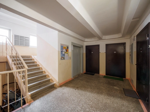 Купить квартиру в Омске. Вариант № 9249370, 20, площадь -  квм, цена 4550000 рублей