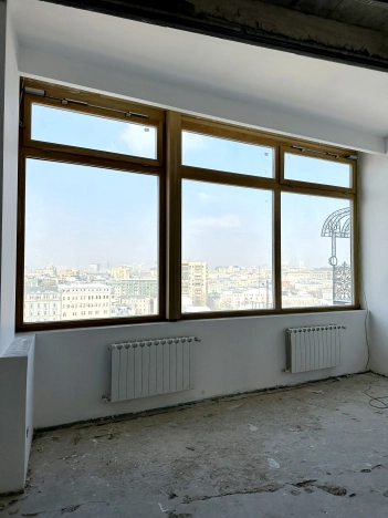 Купить квартиру на вторичке в Москве. Вариант № 2050, 9, площадь -  квм, цена 280000000 рублей