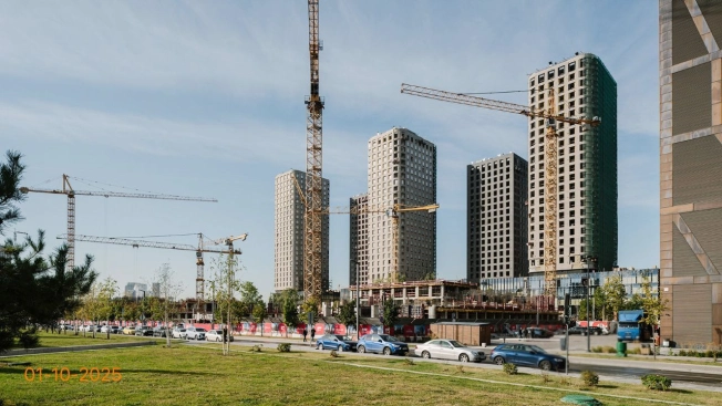 Купить квартиру в Москве. Вариант № 10438425, 3, площадь -  квм, цена 12800000 рублей