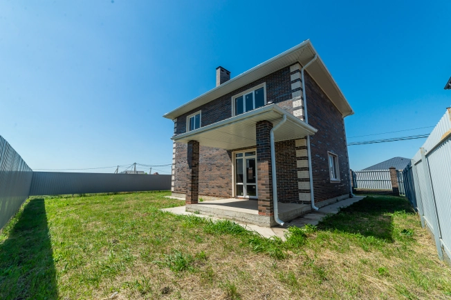 Купить дом на улице Спасская в Краснодаре. Вариант № 8034, 2, площадь -  квм, цена 13999999 рублей