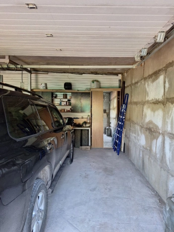 Купить дом на улице Административная в Иркутской области. Вариант № 7564235, 5, площадь -  квм, цена 14450000 рублей