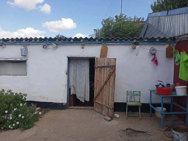 Купить дом в Элисте. Вариант № 2176042, 12, площадь -  квм, цена 5500000 рублей