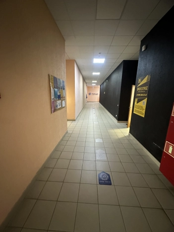 Купить коммерческую недвижимость свободного назначения в Сыктывкаре. Вариант № 10123, 17, площадь -  квм, цена 9984000 рублей