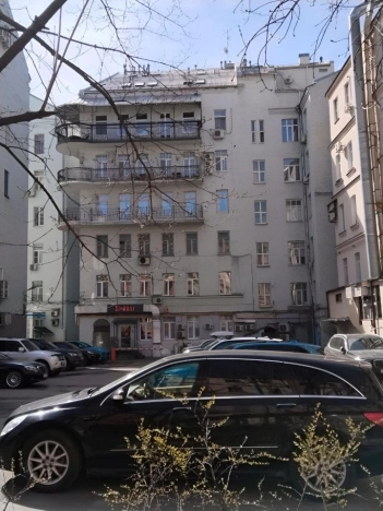 Купить квартиру в Москве. Вариант № 9813279, 27, площадь -  квм, цена 230000000 рублей