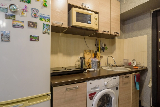 Купить Студию в Новосибирской области. Вариант № 9920842, 10, площадь -  квм, цена 2700000 рублей