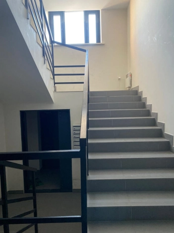 Купить трехкомнатную квартиру в Новосибирской области. Вариант № 8142685, 8, площадь -  квм, цена 11580000 рублей