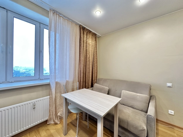 Купить однокомнатную квартиру в Санкт-Петербурге. Вариант № 9773366, 16, площадь -  квм, цена 7450000 рублей