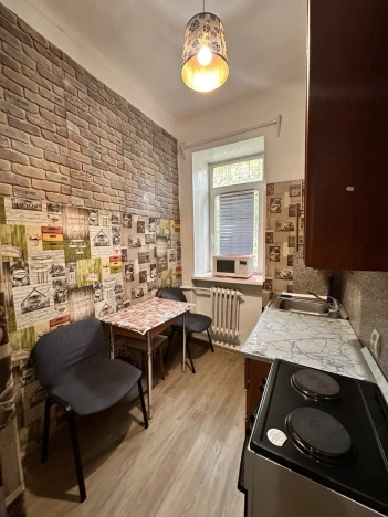 Купить квартиру на улице Комсомольская в Улан-Удэ. Вариант № 2646434, 1, площадь -  квм, цена 5600000 рублей