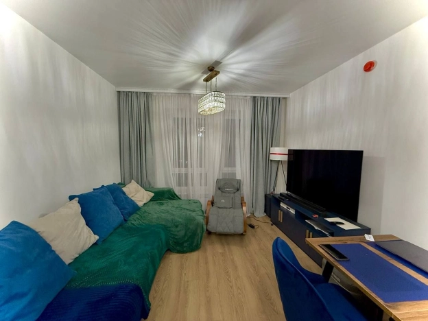 Купить трехкомнатную квартиру у метро Коммунарка в Москве. Вариант № 9955765, 1, площадь -  квм, цена 17300000 рублей