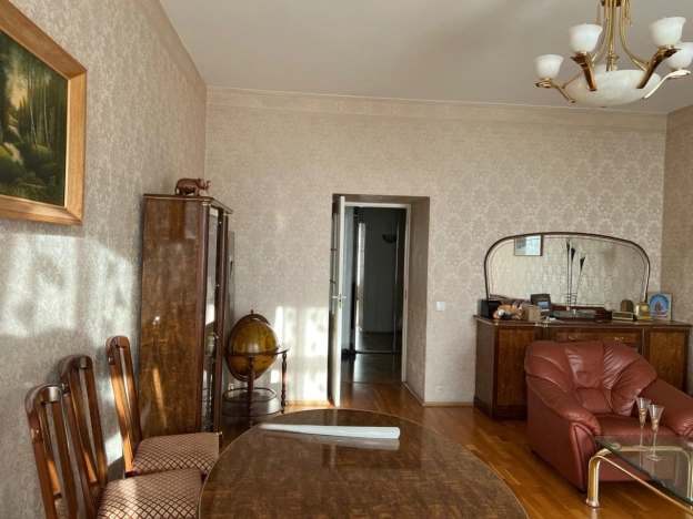 Купить пятикомнатную квартиру в Санкт-Петербурге. Вариант № 2358577, 7, площадь -  квм, цена 30500000 рублей