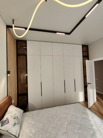 Купить квартиру в Москве. Вариант № 8233354, 14, площадь -  квм, цена 35500000 рублей