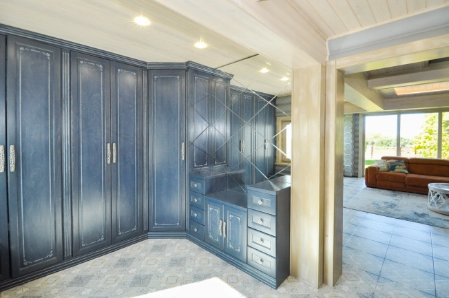 Купить дом в Тюменской области. Вариант № 13723, 15, площадь -  квм, цена 19500000 рублей