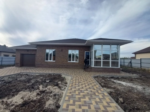 Купить дом на улице Везельская в Белгороде. Вариант № 5922161, 6, площадь -  квм, цена 13800000 рублей