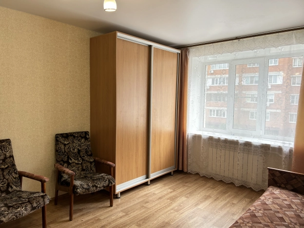 . Вариант № 3716823, 4, площадь - 30.4 квм, цена 2499000 рублей