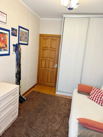 Купить квартиру в Омске. Вариант № 43545, 16, площадь -  квм, цена 15000000 рублей