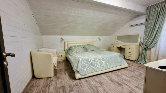 Купить дом в Москве. Вариант № 8807704, 8, площадь - квм, цена 15600000 рублей